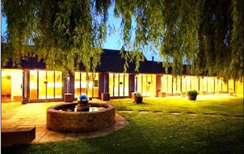 皮特朱莉豪宅內(nèi)部曝光 造價(jià)千萬(wàn)堪比大型會(huì)所